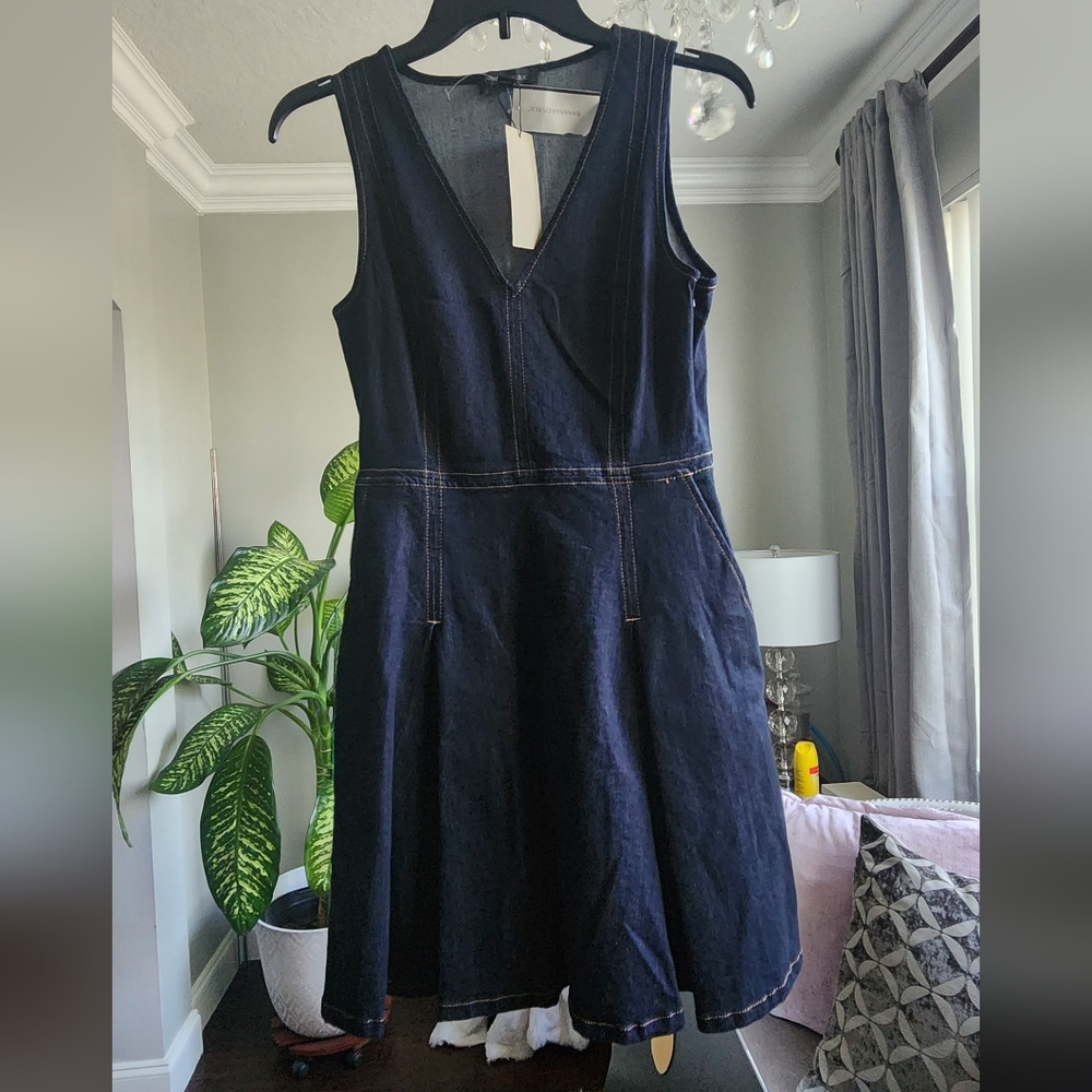 BRAND NEW Banana Republic denim dress 6P